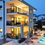 Bahria Town Lahore Apartments