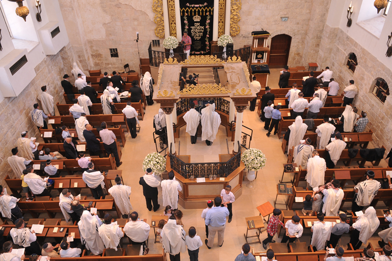Shabbat Hatan in Jerusalem: Celebrating the Jewish Wedding Tradition