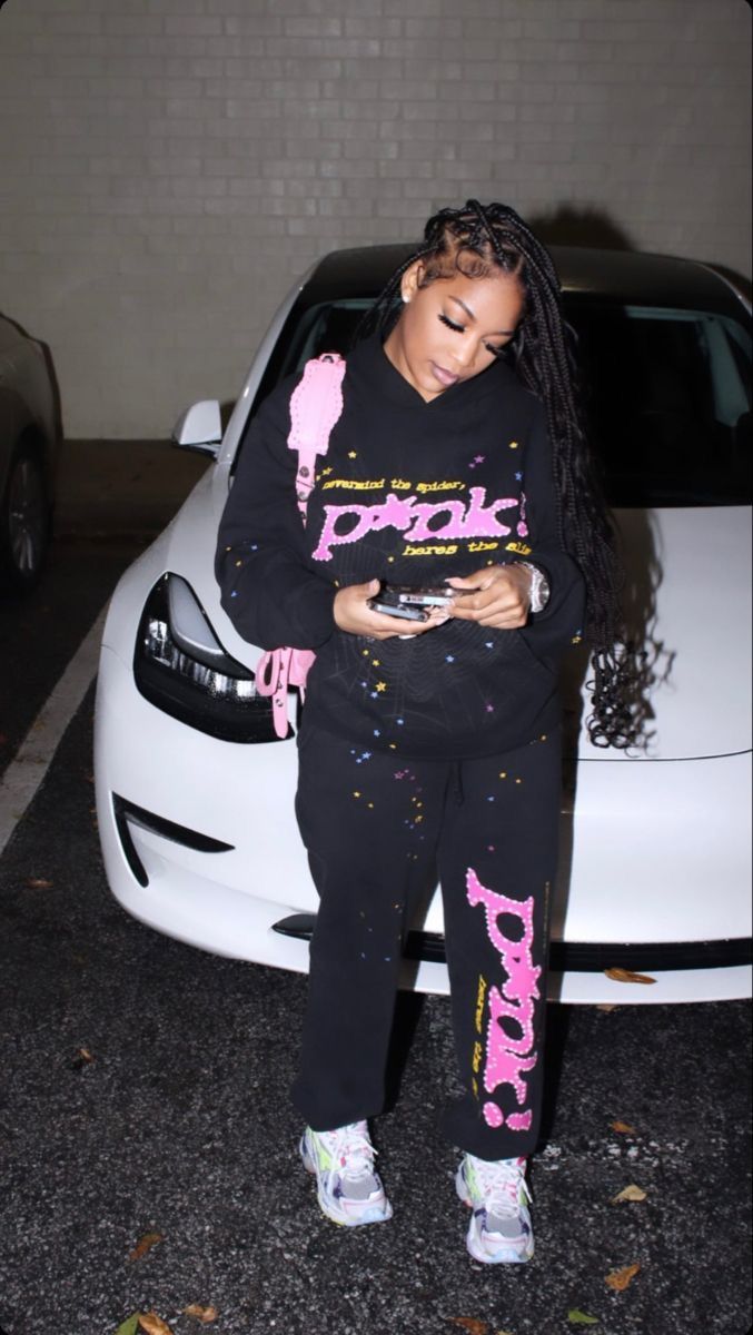 Spider Hoodie: A Complete Style and Comfort Guide for Modern Streetwear Lovers 2026